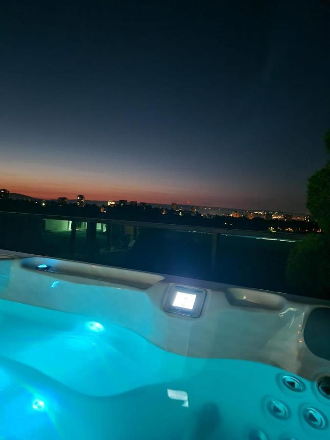 Gavas Jacuzzi & Panoramic View Apartamento Cluj-Napoca Exterior foto